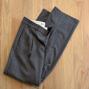 Aritizia Effortless Pants